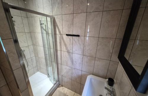 Selhurst Apartamento | Walk from East Croydon Train Station