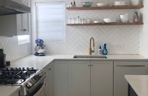 Blackshear-Prospect Hill Casa | ¡DISPONIBLE! Camina o en bicicleta a SXSW, casa grande en el lado este con entretenimiento al aire libre