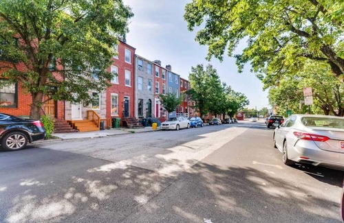 Downtown Baltimore Casa | Walk Score 93 + Comfy beds + Youtube TV
