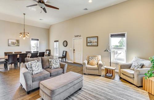 Culver Casa | Walk to Academy Lake Max Family Penthouse