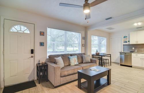 Bayview Casa | Walk to Art District and Beach Pet-Friendly Getaway