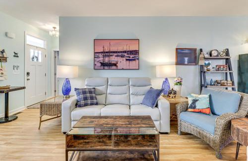 Colonial Beach Casa | Walk to Bay Home with Fenced Yard in Colonial Beach