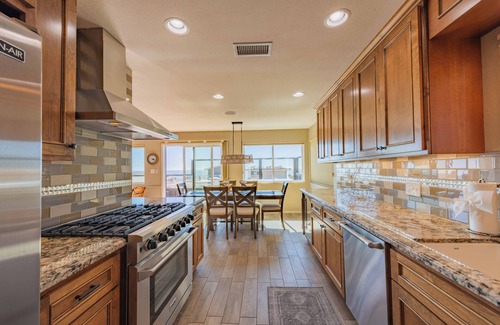 Cayucos Casa | Walk to beach, 3/2 w/Views, Deck & Accessibility