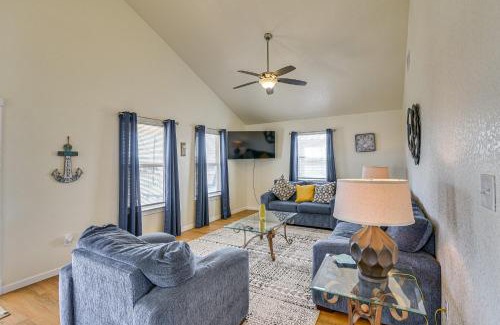 Freeport Casa | Walk to Beach Gulf-View Home in Surfside Beach!