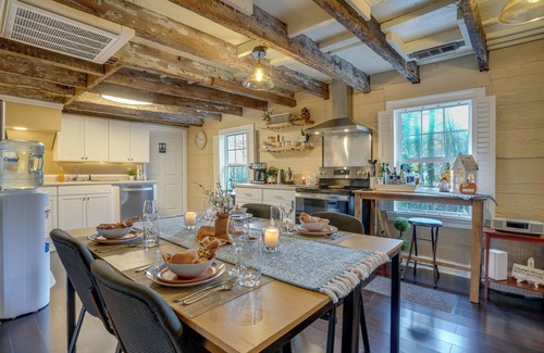 Falmouth Casa | Walk to Beach: Historical Fredericksburg Home