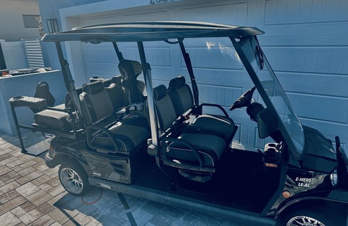Bel Air Casa | Walk to Beach | Heated Pool | Golf Cart | Sleeps 10 | Accessible