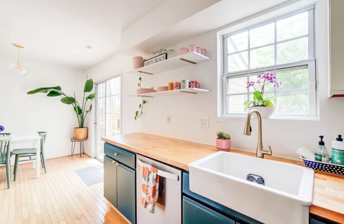 North Beach Casa | Beach Home with King Bed and Beach Passes in a Cute Town