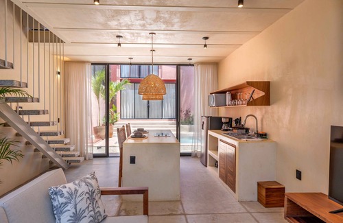 Bucerías Condominio | Walk to Beach | Modern Design | Pool | Kitchen | Garden Oasis | Tranquil Setting