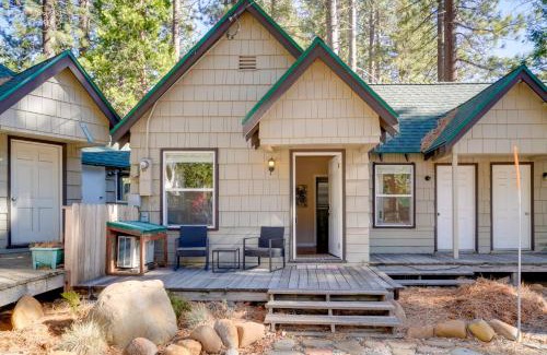 Tahoe Vista Casa | Walk to Beach Mourelatos Lakeshore Resort Condo!