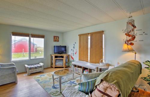 Moclips Casa | Walk to Beach! The Little Orcas Moclips Cottage