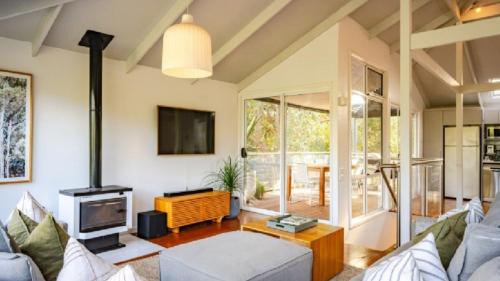 Killcare Casa | Walk To Beautiful Beach and Bushwalking Trails
