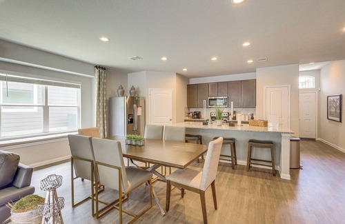 College Station Casa | Walk to Brazos County Expo: Elegant Home w/ Grill!