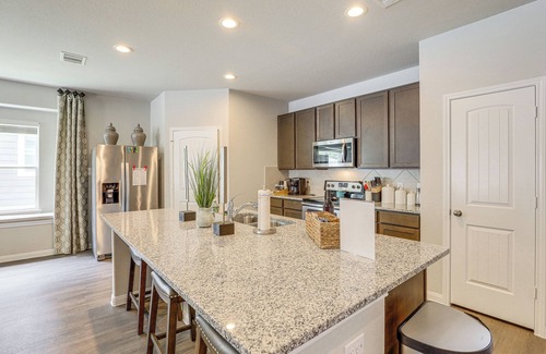 College Station Casa | Walk to Brazos County Expo: Elegant Home w/ Grill!