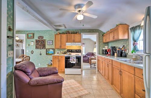 Mayville Casa | Walk to Chautauqua Lake Mayville Getaway!