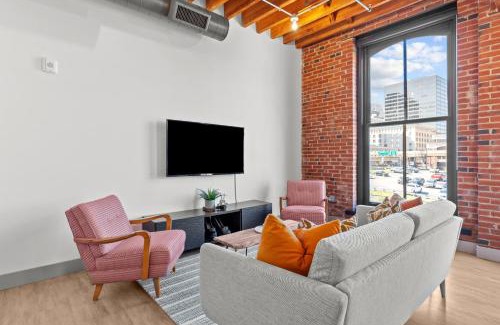 Downtown St. Louis Apartamento | Walk to Convention and Casino - Perfect for Work & Play!