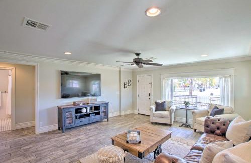 Gilbert Casa | Walk to Downtown Gilbert Home with Fire Pit!