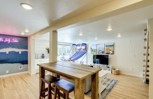 Camas Casa | Walk to Dtwn Camas! Updated Home with Game Room