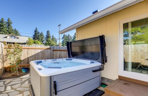 Camas Casa | Walk to Dtwn Camas! Updated Home with Game Room