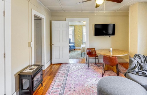 Hudson Apartamento | Walk to Dtwn Hudson Cozy Upstate Apartment