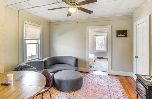 Hudson Apartamento | Walk to Dtwn Hudson Cozy Upstate Apartment