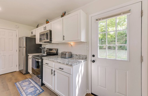 Pine Mountain Casa | Walk to Dtwn Pine Mountain! 'Evergreen Cottage'