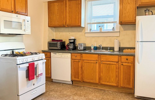 South End Apartamento | Walk to Everything - Burlington - Lake Champlain -UVM