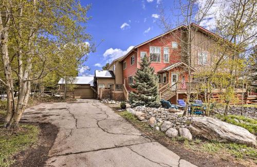 Frisco Casa | Walk to Frisco Main St Townhome Steps to Trail!
