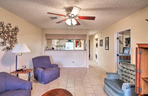 Lake Havasu City Apartamento | Walk to Golf and Beach Queens Bay Resort Condo
