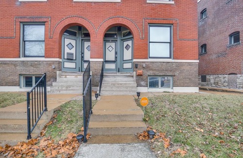 Gravois Park Casa | Walk to Gravois Park Nice Home with Garage