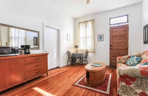 Esplanade Ridge Apartamento | Walk To: Jazz Fest, French Quarter, City Park