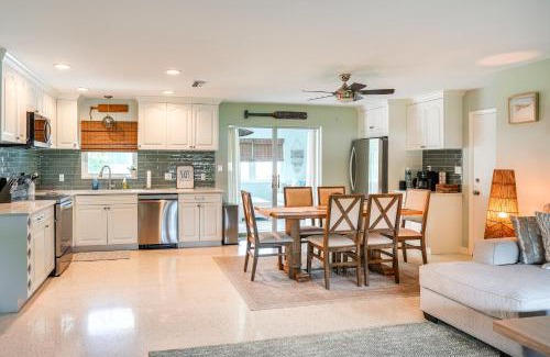 Fort Pierce Casa | Walk to Jetty Park Harbor District Home!
