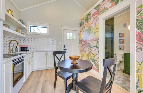 Laguna Beach Apartamento | Walk to Laguna Beach: Modern Studio in PCB!