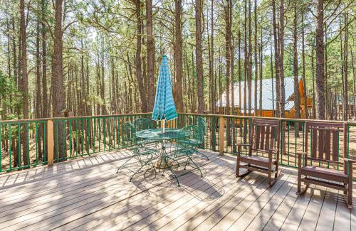 Angel Fire Casa | Walk to Lake and Trails Angel Fire Home with Deck!