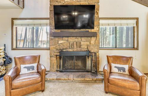Angel Fire Casa | Walk to Lake and Trails Angel Fire Home with Deck!