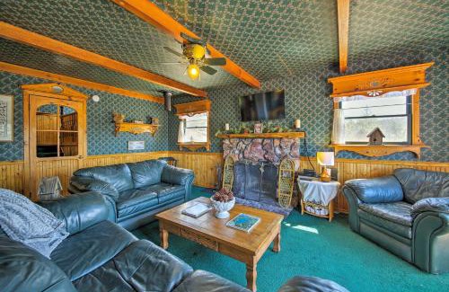 Fawnskin Casa | Walk to Lake Cabin with Deck and Views in Fawnskin