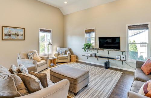 Culver Casa | Walk to Lake Historic Family Apartment in Culver!
