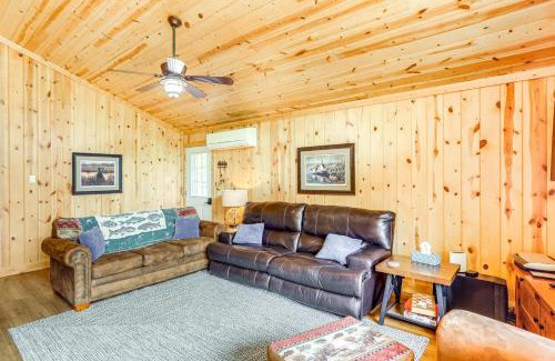 Kelleys Island Casa | Walk to Lake Kelleys Island Gem with Deck!