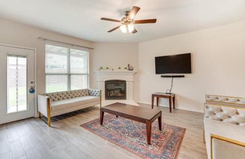 Forney Casa | Walk to Lake Ray Hubbard Spacious Family Home!