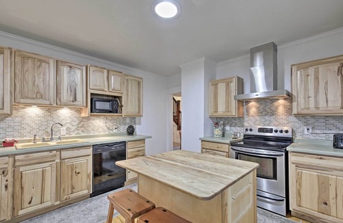 Ontonagon Casa | Walk to Lake Superior: Ontonagon Home w/ Fire Pit!
