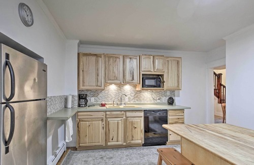 Ontonagon Casa | Walk to Lake Superior: Ontonagon Home w/ Fire Pit!