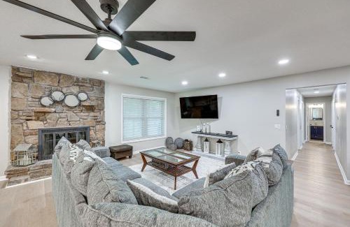 Hot Springs Village Casa | Walk to Lake DeSoto Hot Springs Village Retreat!