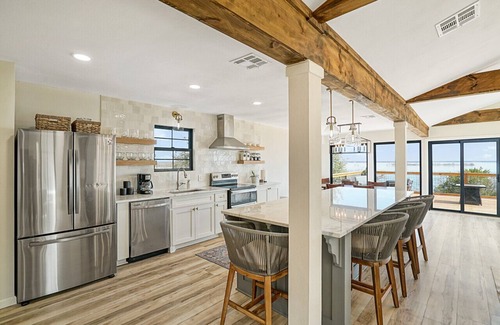 Lake Whitney Casa | Walk to Lake Whitney~Fire Pit~BBQ Grill~King Bed