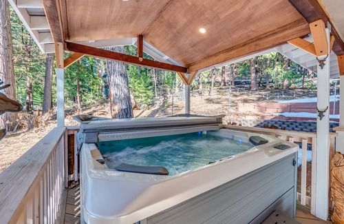 Glencoe Cabina | Walk to Lakemont Pines Lake, w/Hot Tub