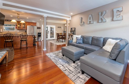 Glencoe Cabina | Walk to Lakemont Pines Lake, w/Hot Tub
