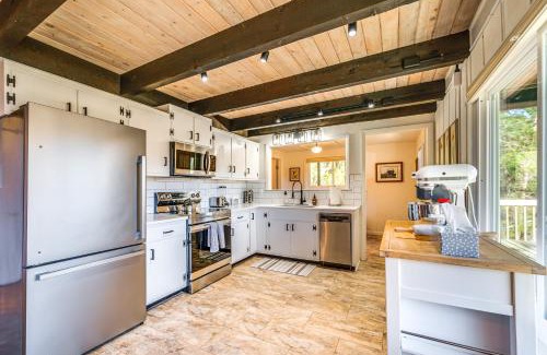 Fairfield Casa | Walk to Liberty Mountain Lake-View Ski Retreat!