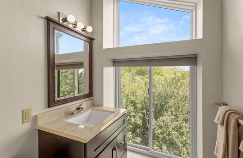 Snowmass Village Condominio | Reformado Snowmass Condo. Caminar a los ascensores. Necesita ningún coche. No hay cuota de servicio al propietario.