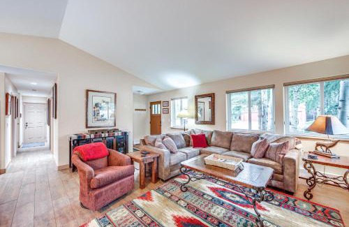 Frisco Casa | Walk to Main St and Ski Shuttle Frisco Home with Yard
