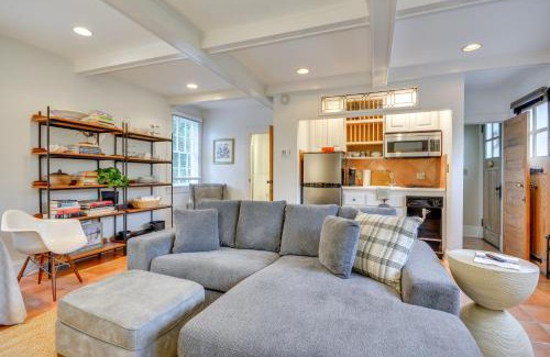 High Point Casa | Walk to Main St Historic High Point Carriage Home