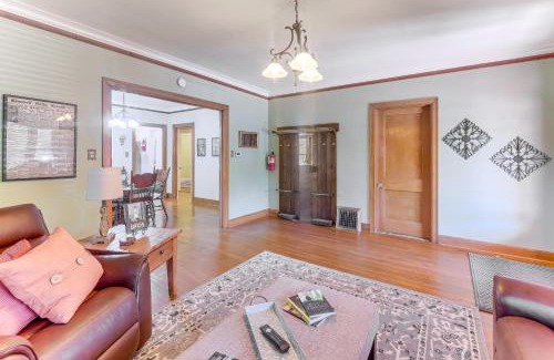 Roswell Casa | Walk to Main Street Charming Roswell Home!