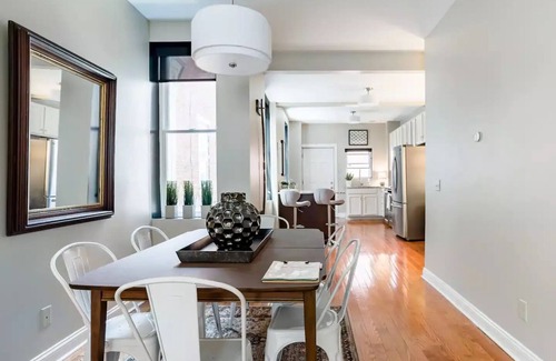 Harrisburg - Hershey Casa | Walk to Midtown From Contemporary Uptown Harrisburg Home